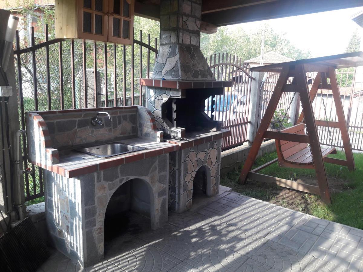 Advel Guest House Madzhare Extérieur photo